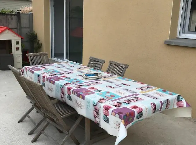 , 1 Lit Double Et 1 Lit Simple